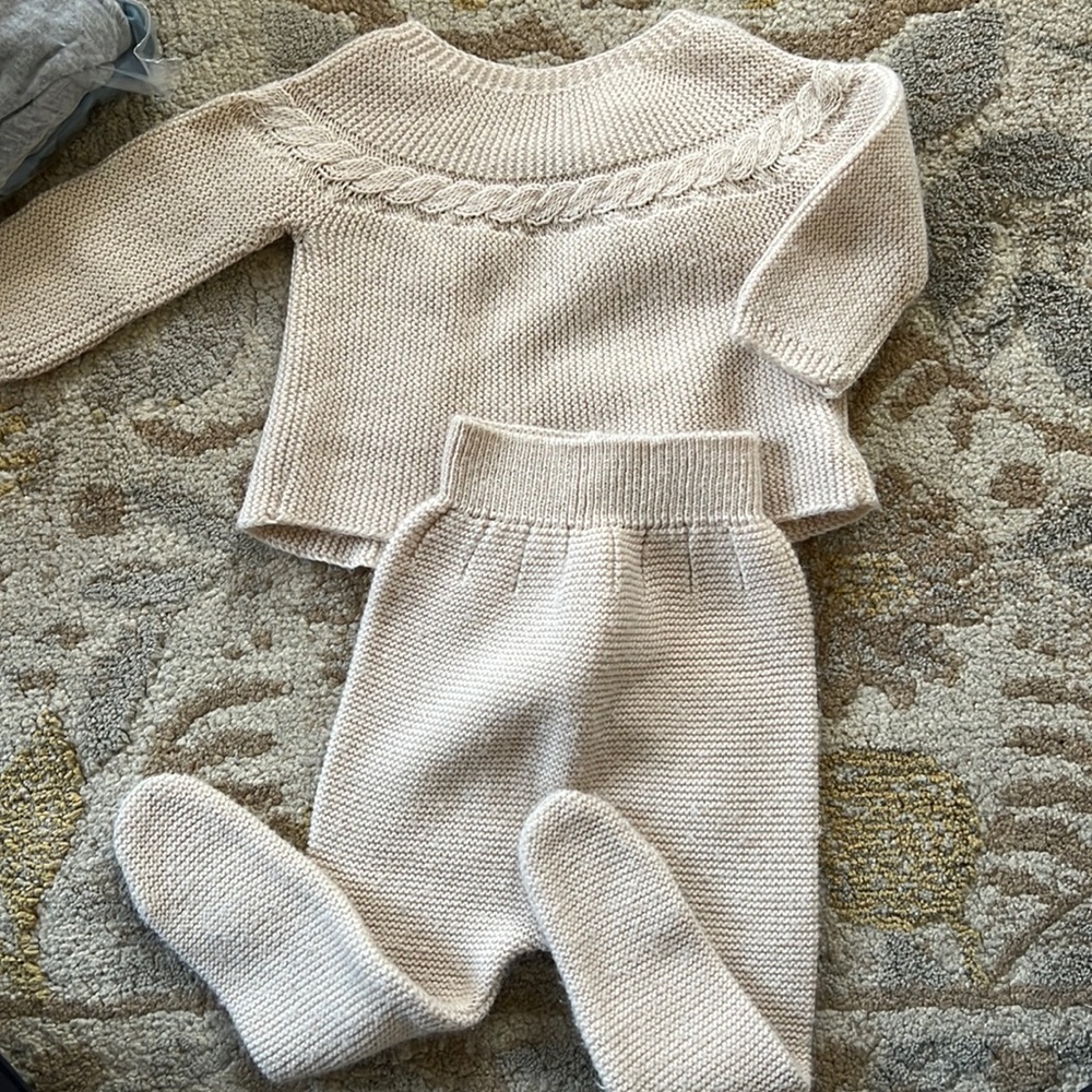 Knit set